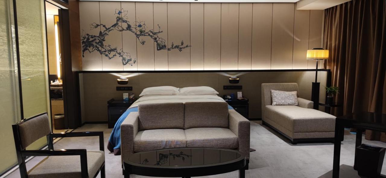 Chongqing Ronghui Grand Hotel Bagian luar foto