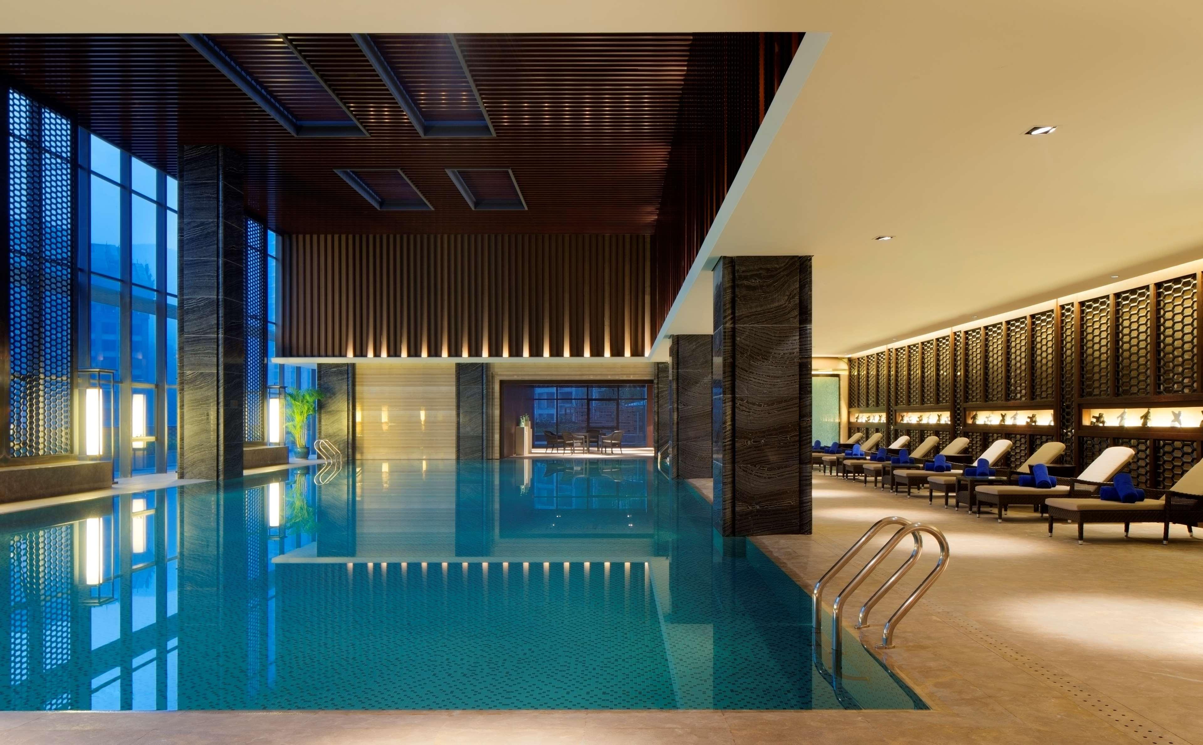 Chongqing Ronghui Grand Hotel Bagian luar foto