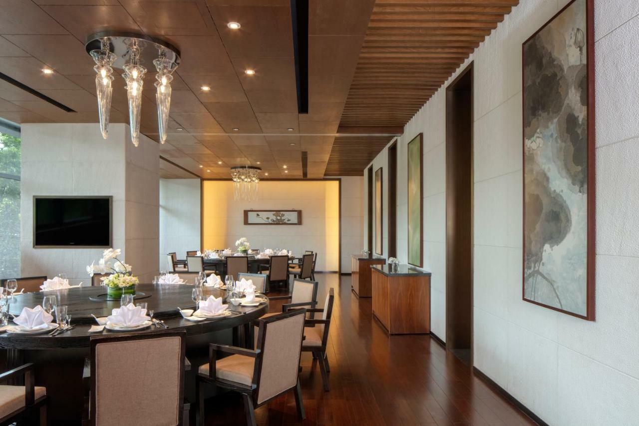 Chongqing Ronghui Grand Hotel Bagian luar foto