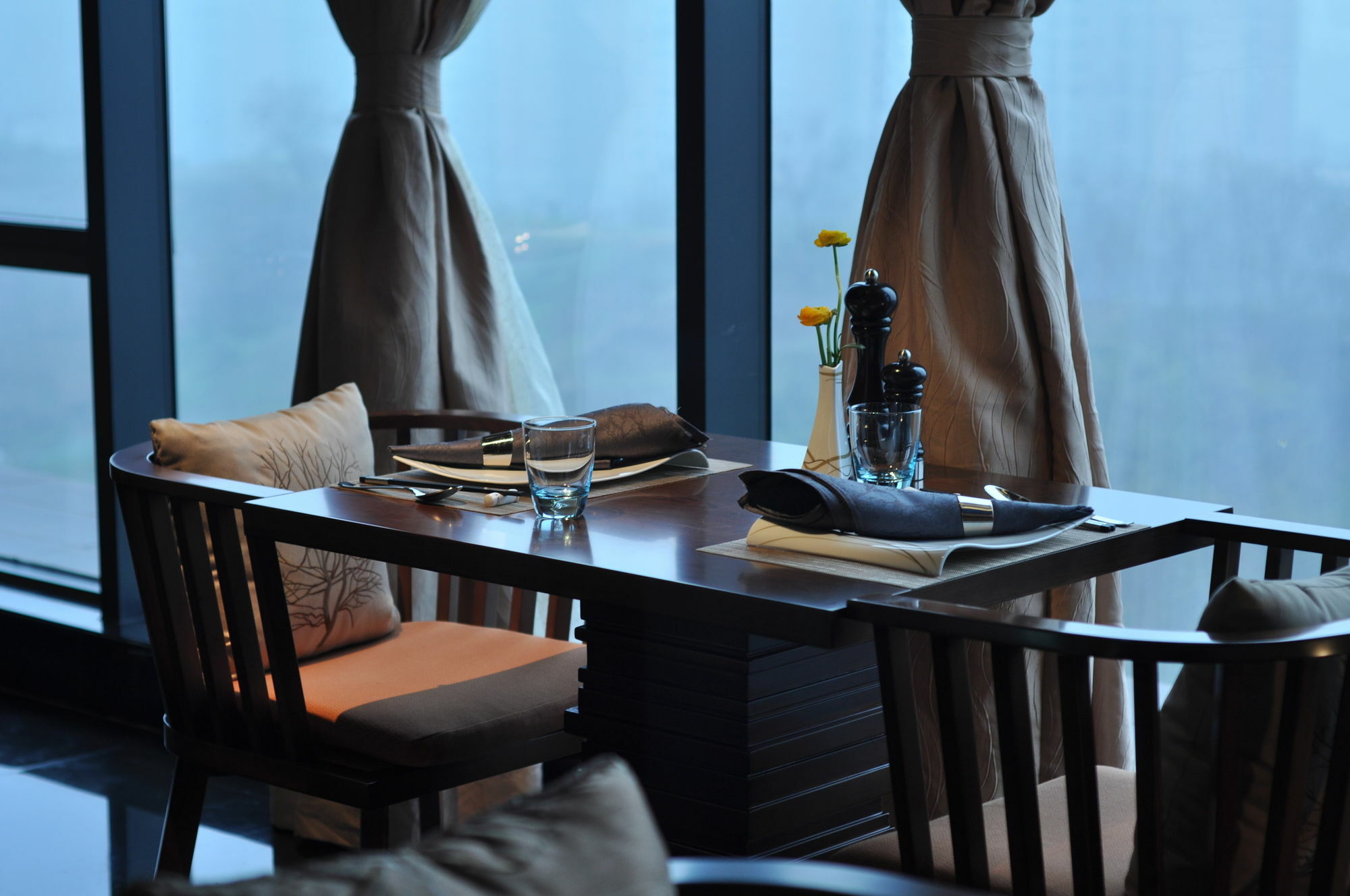 Chongqing Ronghui Grand Hotel Bagian luar foto
