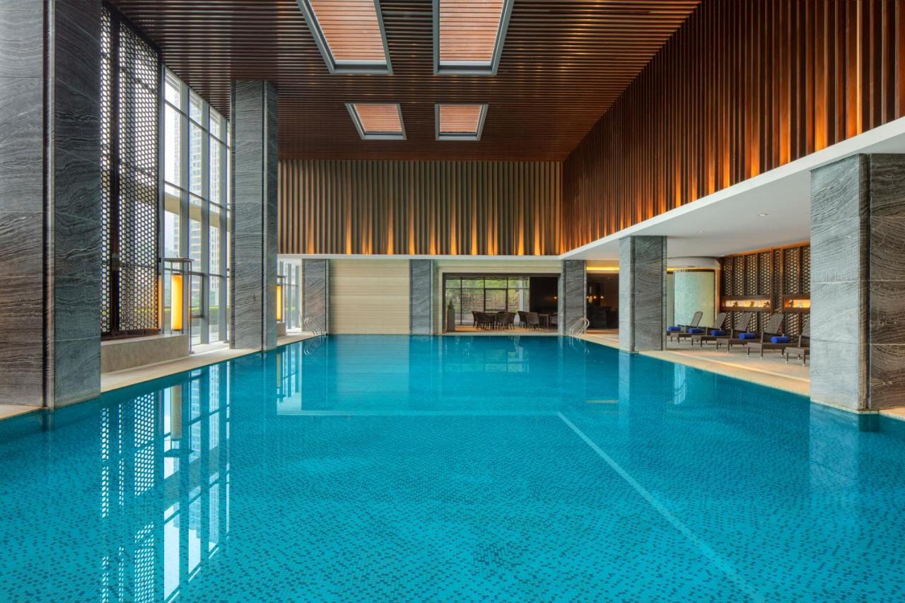 Chongqing Ronghui Grand Hotel Bagian luar foto